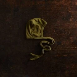 Piculet Baby Bonnet - Merino Wool & Silk - Seaweed