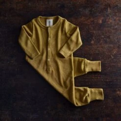 Serin Baby & Kids Pyjamas - Merino Wool & Silk - Pistachio -Mama Owl MAMAOWL SISKIN SerinBaby KidsPyjamas MerinoWool Silk Pistachio 103 PISTACHIO