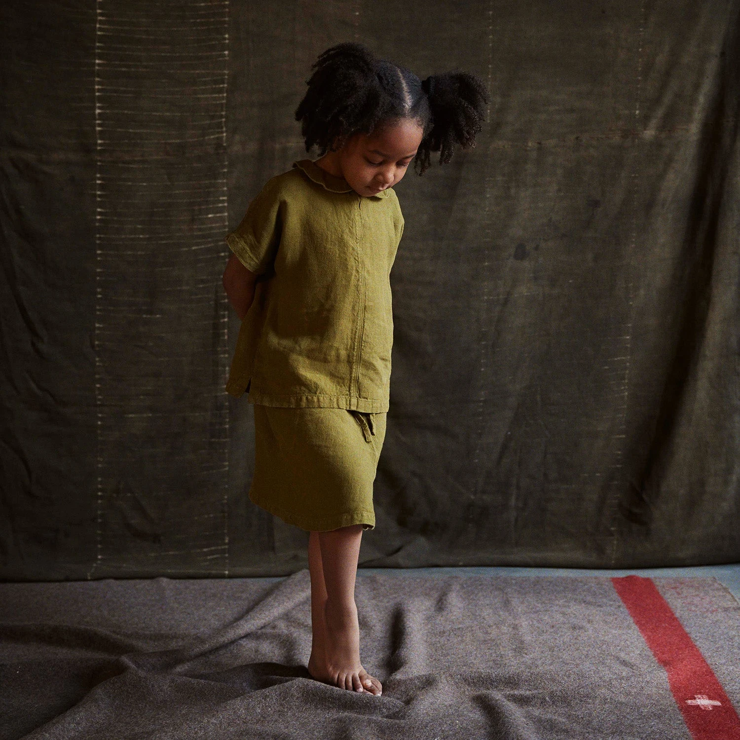 Juniper Skirt - Linen - Olive 6 Juniper Skirt - Linen - Olive - Image 4