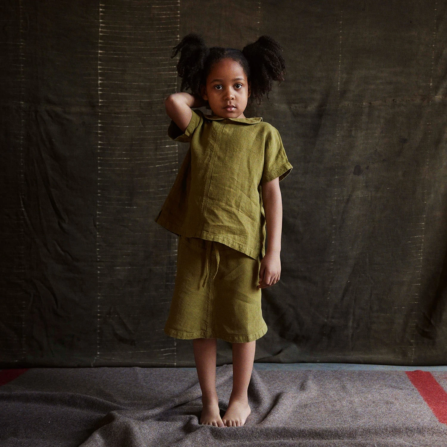 Willow Blouse - Linen - Olive 5 Willow Blouse - Linen - Olive - Image 3