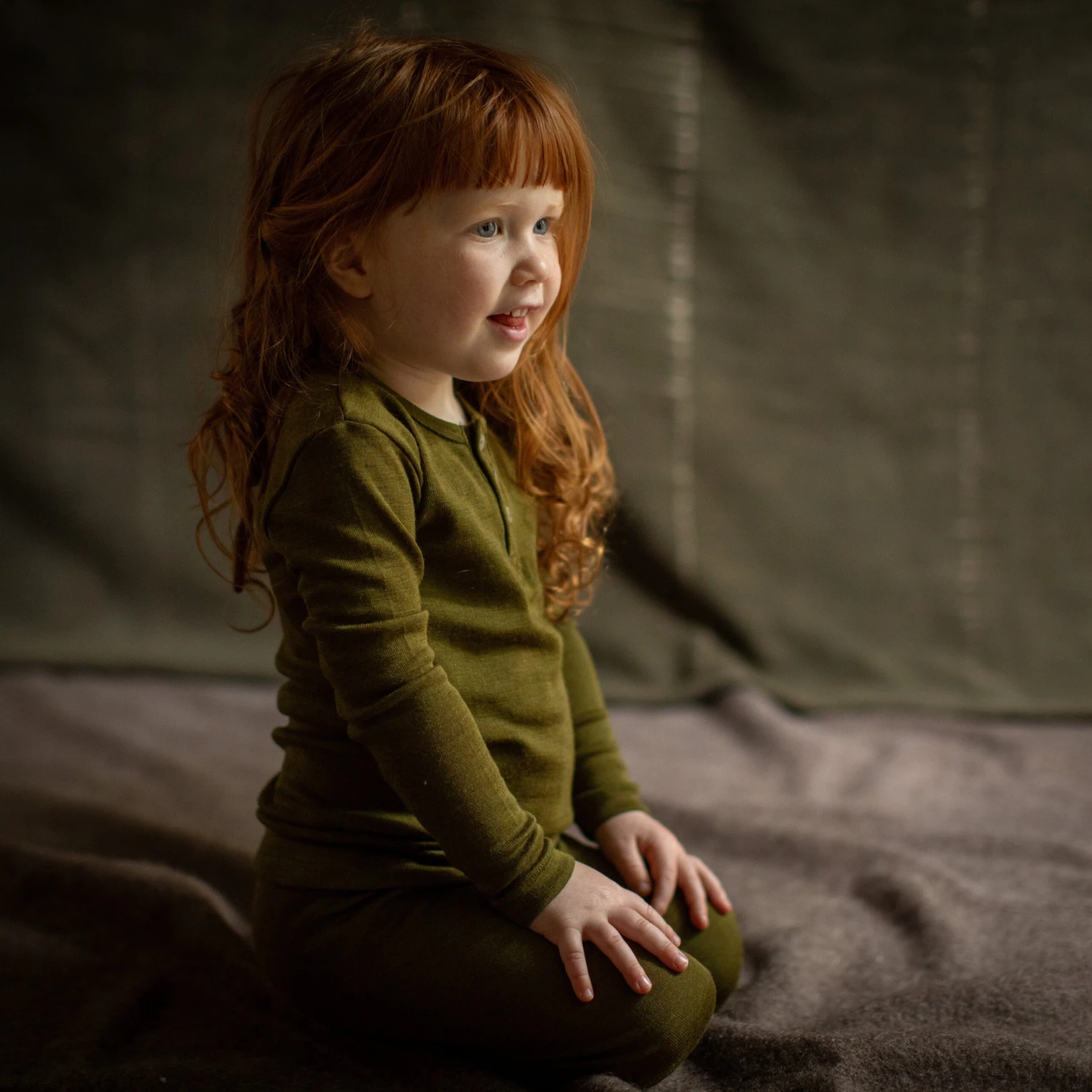 Dunlin Top - Merino Wool & Silk - Seaweed 7 Dunlin Top - Merino Wool & Silk - Seaweed - Image 5