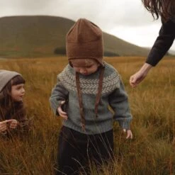 Garden Sweater - Lambswool - Dusk -Mama Owl Mamaowl siskin garden sweater lambswool dusk boiled wool hat L1340956copy