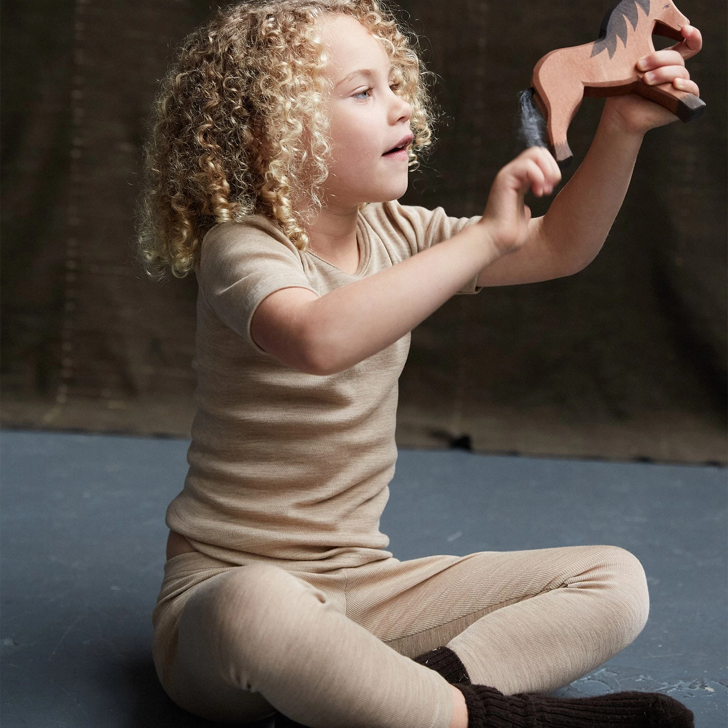 Smew Top - Merino Wool & Silk - Sandstorm 5 Smew Top - Merino Wool & Silk - Sandstorm - Image 3