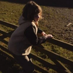 Falcon Vest - Merino Wool Fleece - Sandstorm -Mama Owl mamaowl siskin falcon sandstorm L1520555