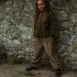 Fauna Cardigan - Lambswool - Olive -Mama Owl mamaowl siskin linden trousers mole DSC 1908 2