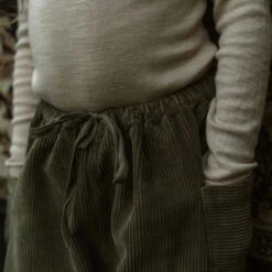 Linden Trousers - Cotton Corduroy - Thyme -Mama Owl mamaowl siskin linden trousers moss olive DSC 2165