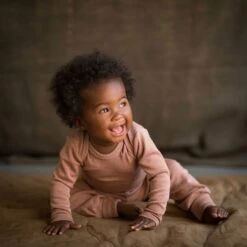 Robin Baby Body - Merino Wool & Silk - Orchid -Mama Owl mamaowl 2023 siskin 1317