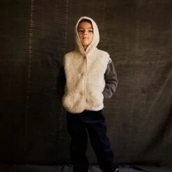 Badger Vest - Wool Teddy Fleece - Oatmeal 9 Badger Vest - Wool Teddy Fleece - Oatmeal -Mama Owl mamaowl siskin fleece hooded vest oatmeal 0907 1